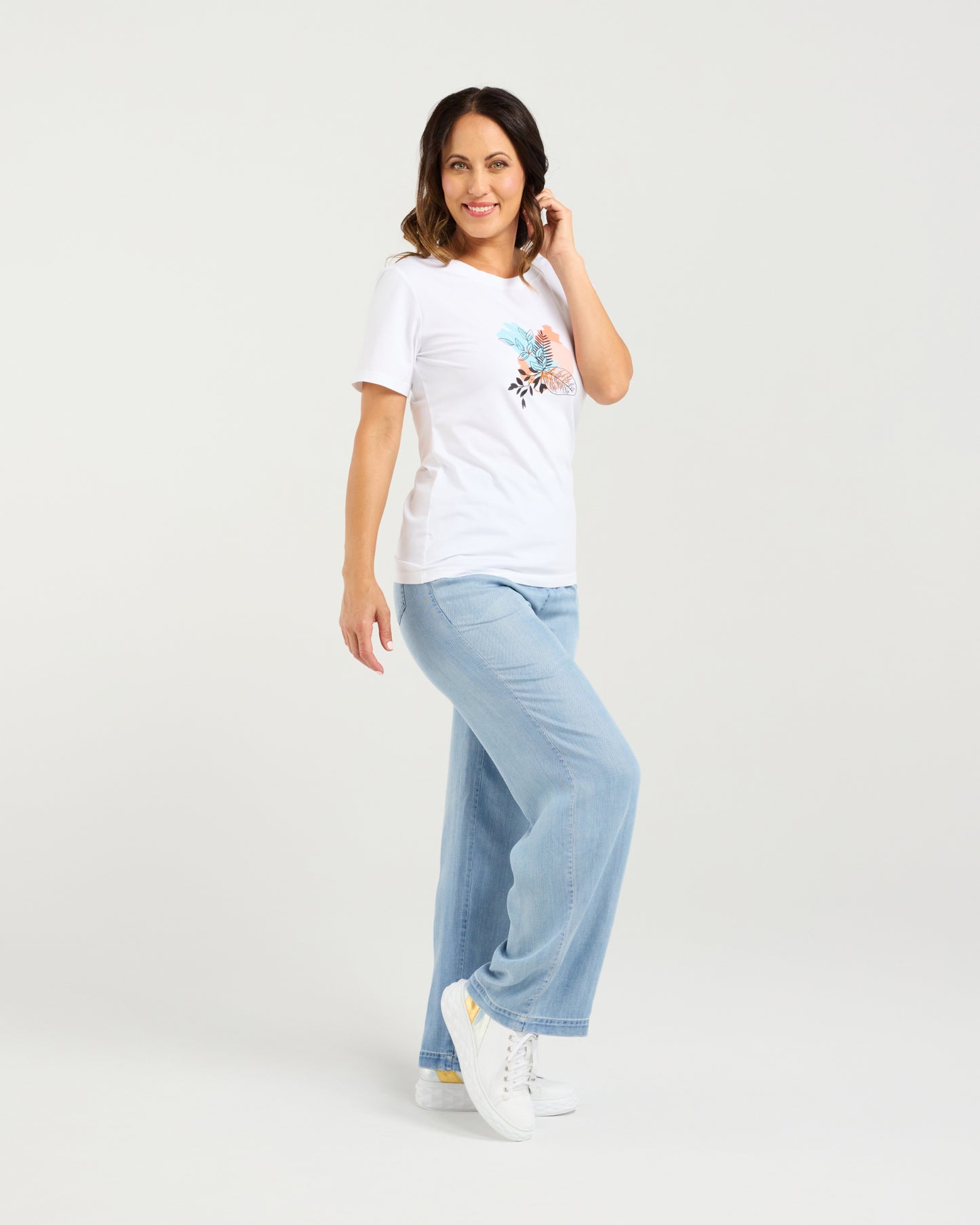 Zafina Lara T-shirt White