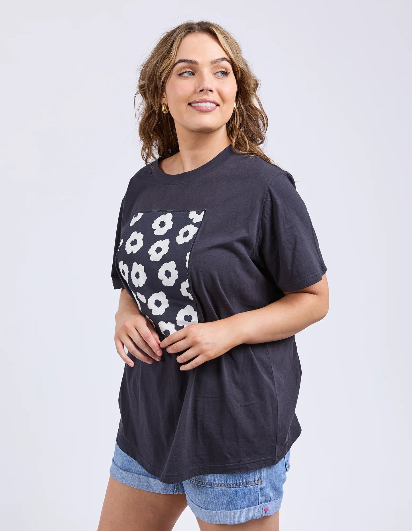 Elm Azalea Tee Navy