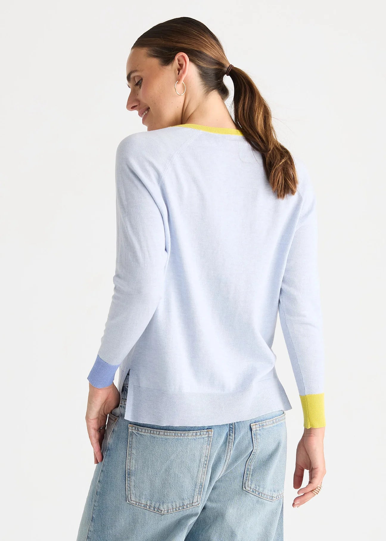 Zaket & Plover V Accent Top