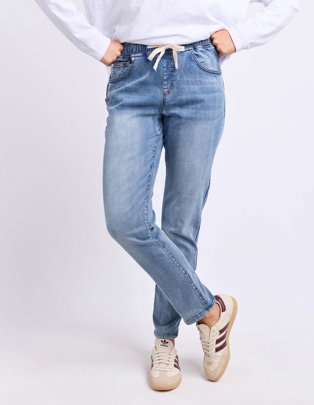Foxwood Juliette Jogger Jean Light Blue