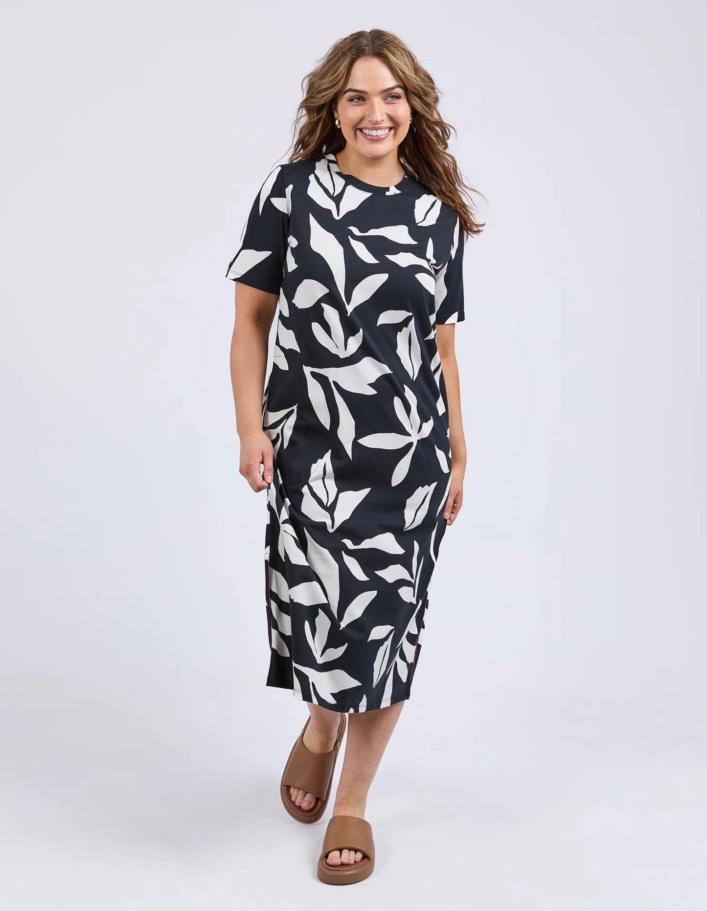 Elm Mimosa Tee Dress Black Print