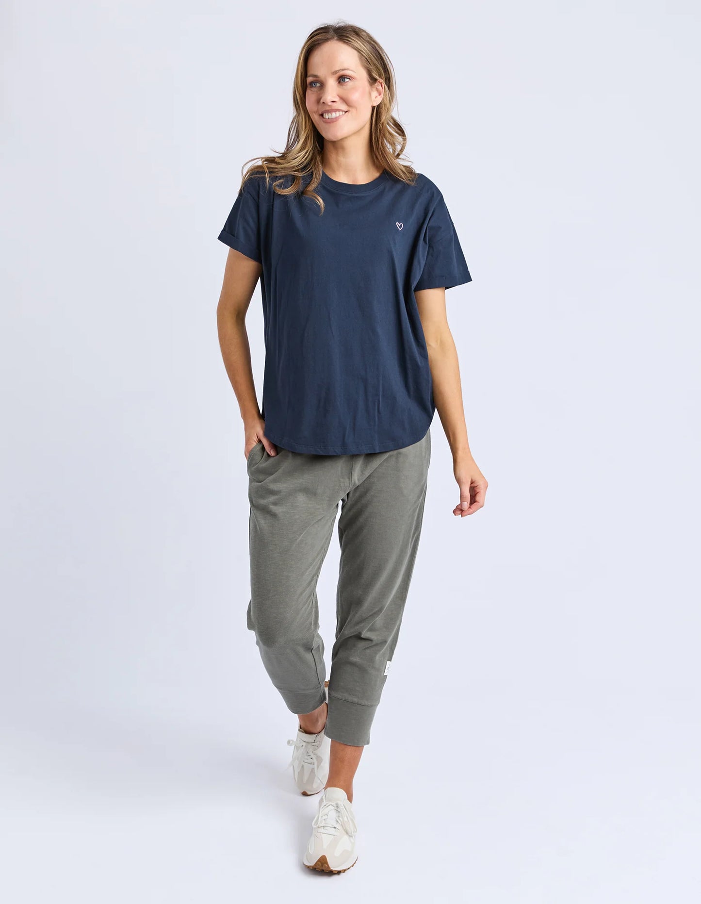Elm Halli Short Sleeve Tee Navy