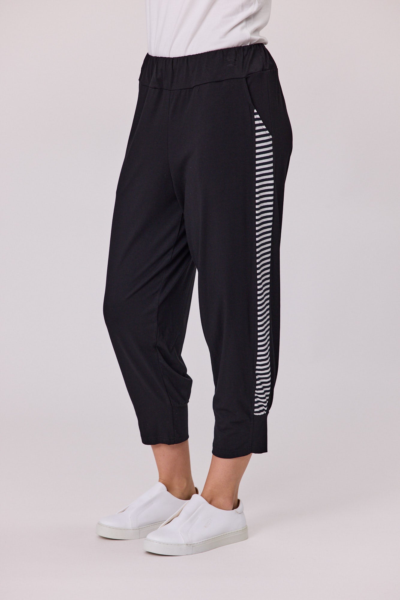 Democracy Ease Stripe Side Panel Knit Pant