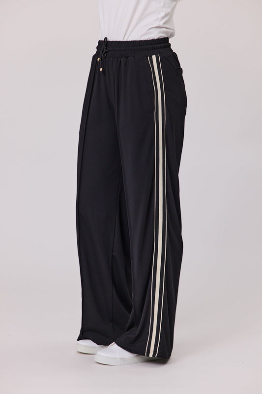 Jet blonde Side Tape Travel Pant