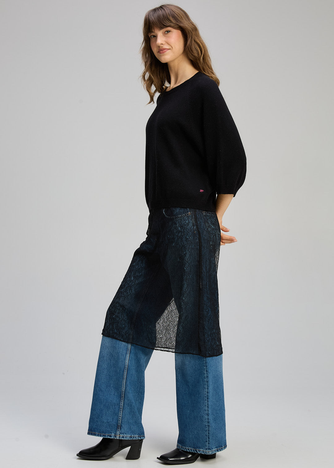 Zaket & Plover Boxy Crew Black